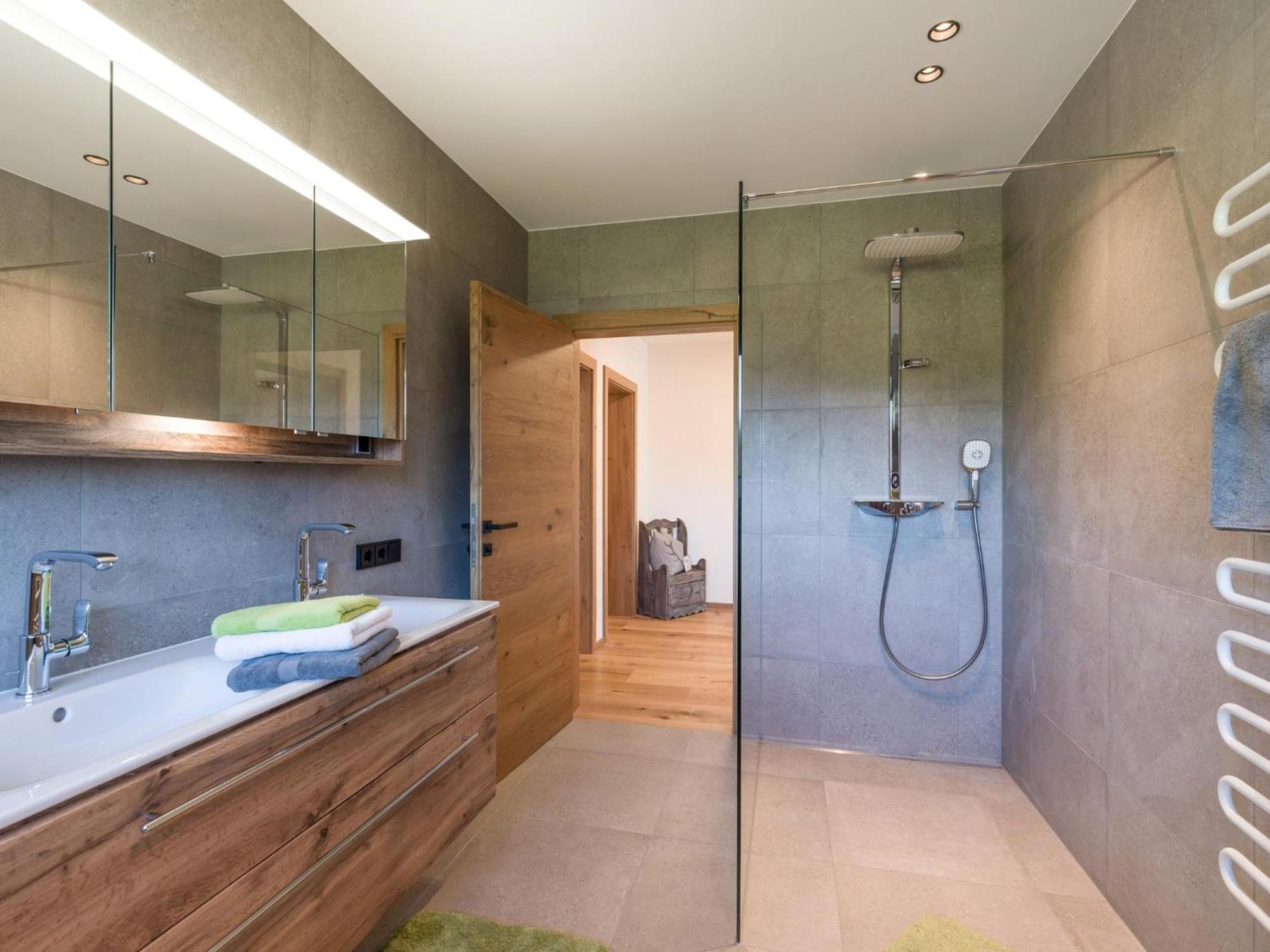 Hinterlaiming Apartment Soll Luaran gambar